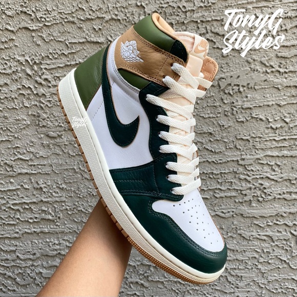 🐸NEW🐸 CUSTOM AIR JORDAN 1 RETRO HI - Picture 3 of 16